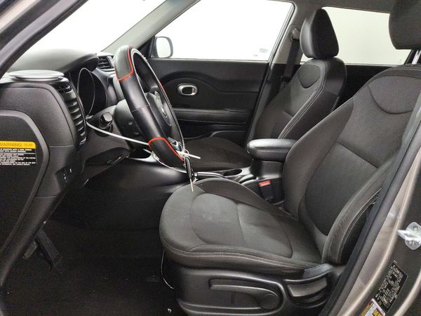 2016 KIA SOUL Plus — DENT