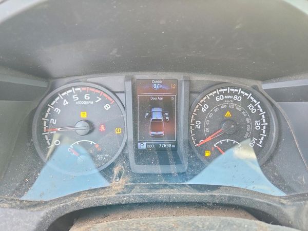 2018 TOYOTA TACOMA SR/SR5