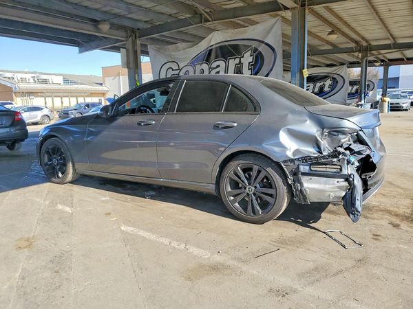 2017 MERCEDES-BENZ C C300