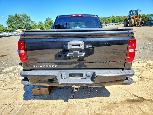 2017 CHEVROLET SILVERADO LT — DIRR