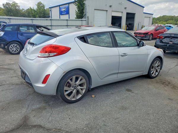 2017 HYUNDAI VELOSTER