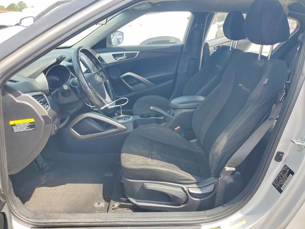 2017 HYUNDAI VELOSTER