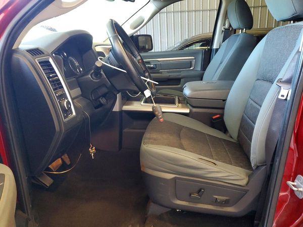 2014 RAM 1500 SLT
