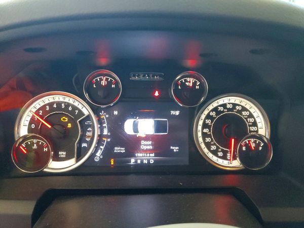 2014 RAM 1500 SLT