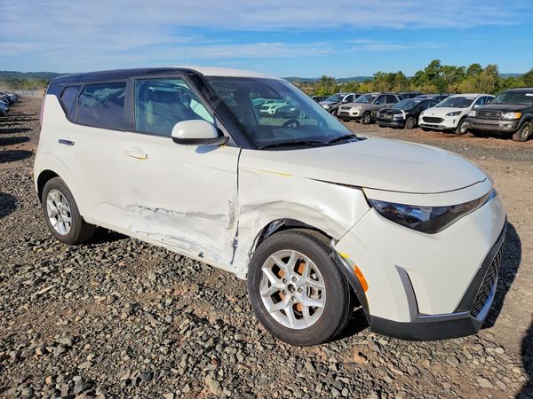 2025 KIA SOUL LX, S — Passenger 3/4