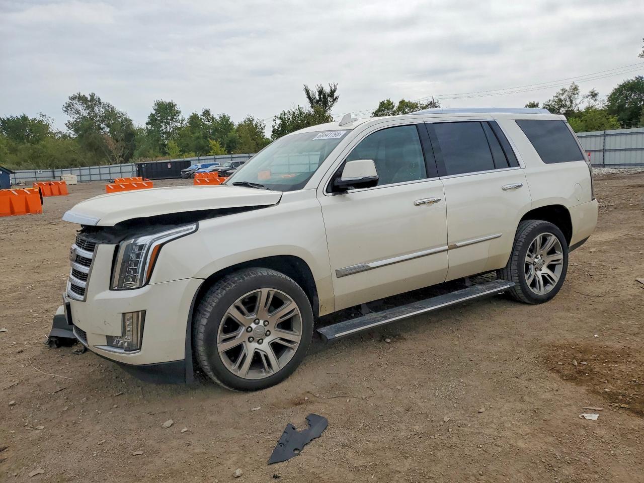 2015 CADILLAC ESCALADE Premium