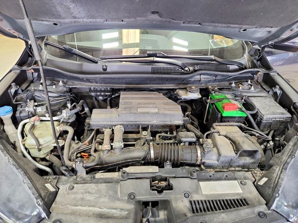 2019 HONDA CRV EX — Engine bay