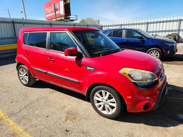 2013 KIA SOUL All Trims — Passenger 3/4