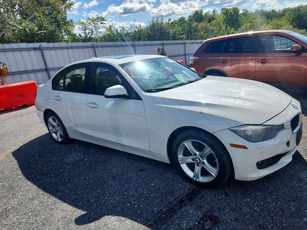 2013 BMW 3 SERIES