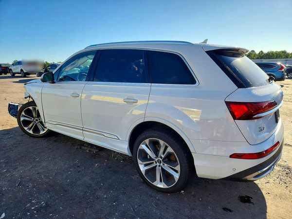 2021 AUDI Q7 quattro Premium Plus