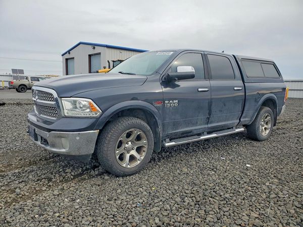 2016 RAM 1500 Laramie — Front 3/4