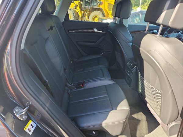 2018 AUDI Q5 quattro Premium Plus