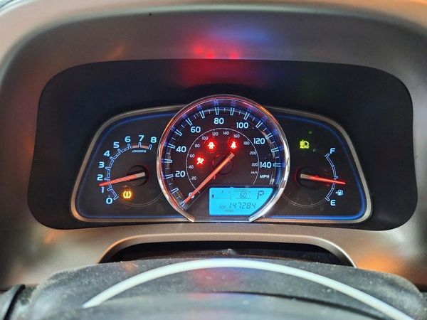 2014 TOYOTA RAV4 High — ODOM