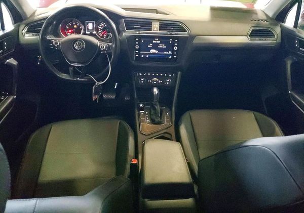 2018 VOLKSWAGEN TIGUAN SE, SEL