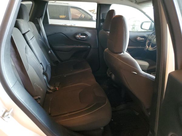 2015 JEEP CHEROKEE LATITUDE FWD