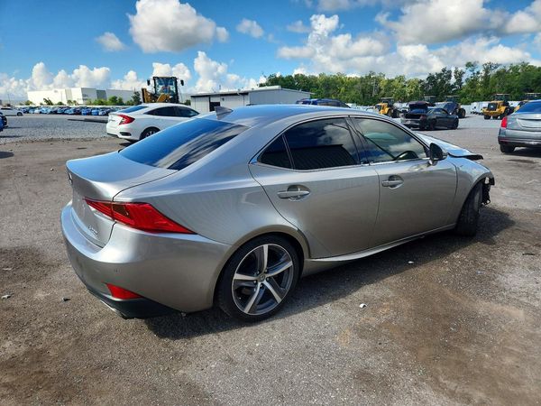 2017 LEXUS IS 200t