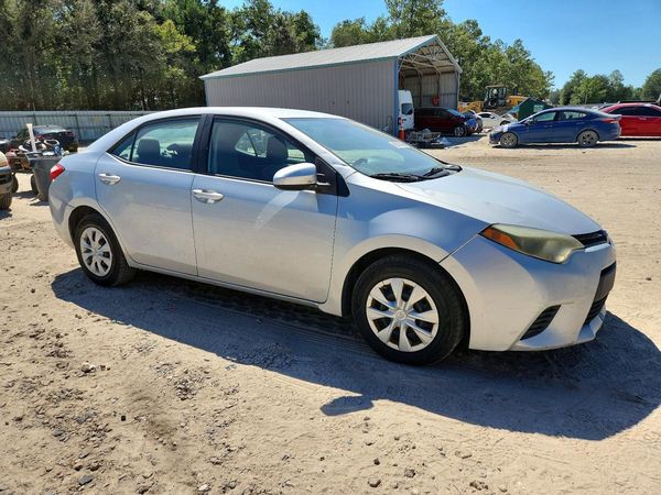 2015 TOYOTA COROLLA L/LE — Passenger 3/4