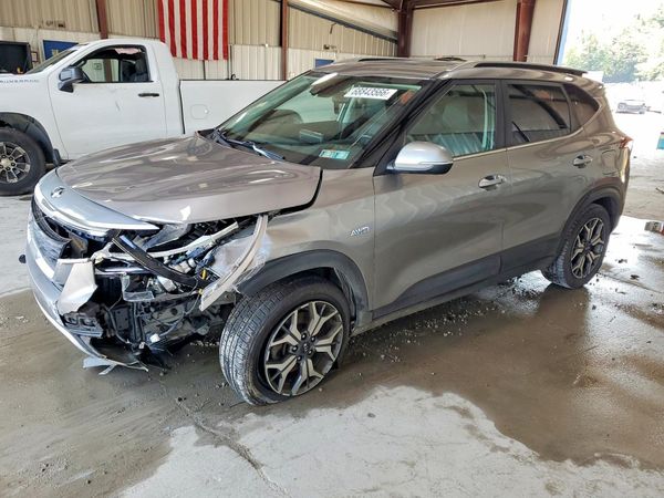 2021 KIA SELTOS — Front 3/4