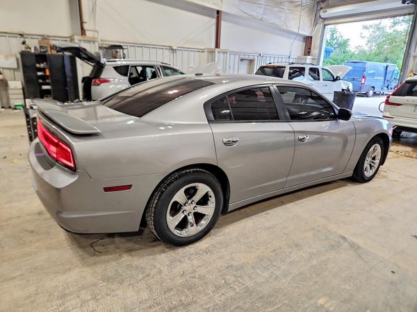 2013 DODGE CHARGER SE