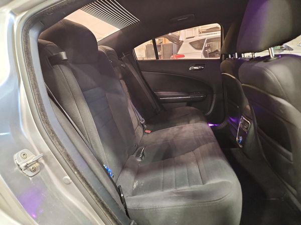 2013 DODGE CHARGER SE