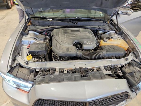 2013 DODGE CHARGER SE