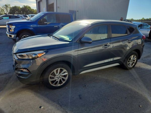 2017 HYUNDAI TUCSON — DSFA — Front 3/4