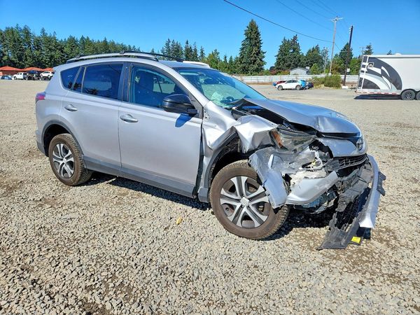 2016 TOYOTA RAV4 — Passenger 3/4