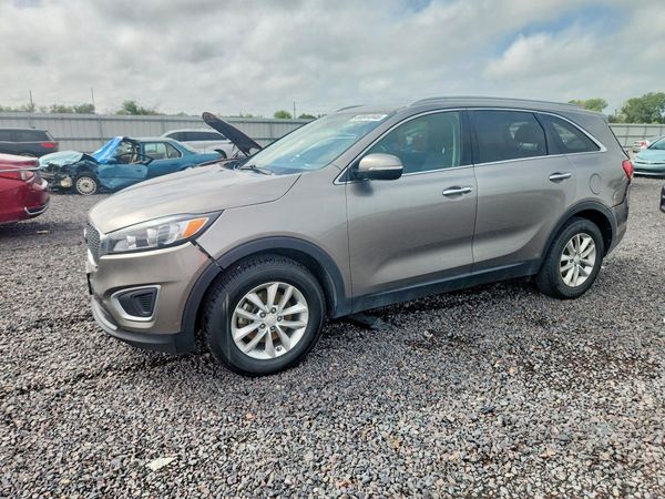 2016 KIA SORENTO L / LX