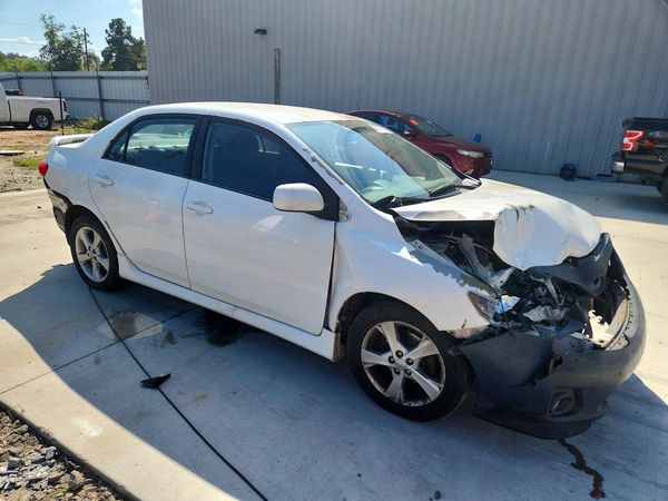 2012 TOYOTA COROLLA