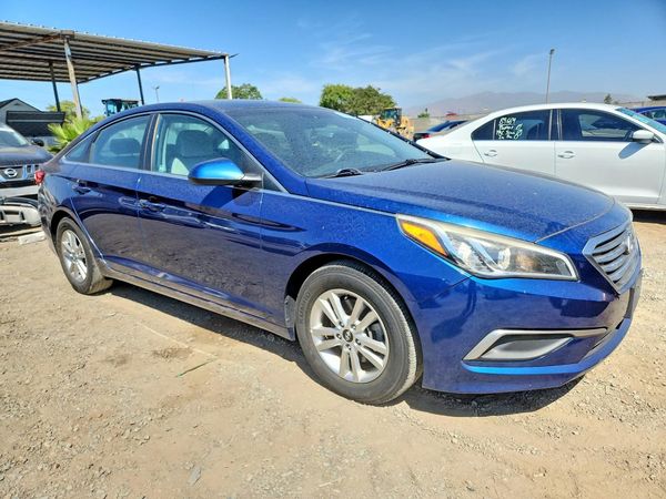 2017 HYUNDAI SONATA SE, Eco