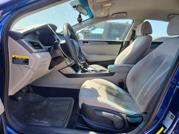 2017 HYUNDAI SONATA SE, Eco