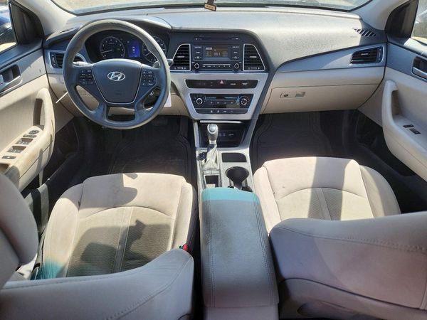 2017 HYUNDAI SONATA SE, Eco