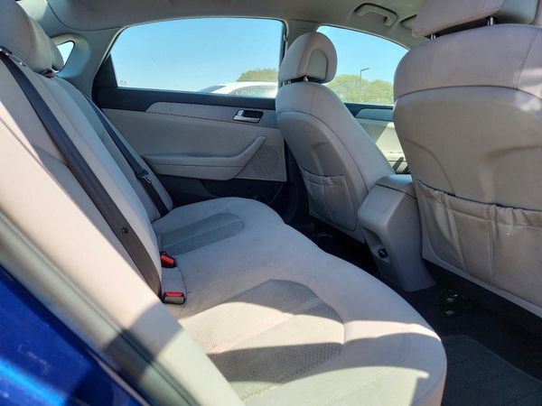 2017 HYUNDAI SONATA SE, Eco