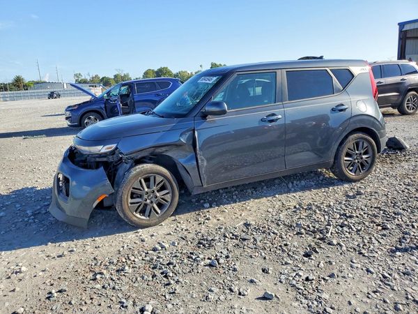 2021 KIA SOUL