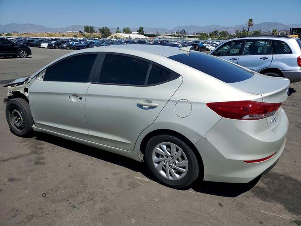 2017 HYUNDAI ELANTRA SE Base