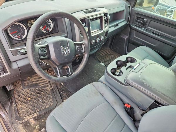 2017 RAM 1500 ST