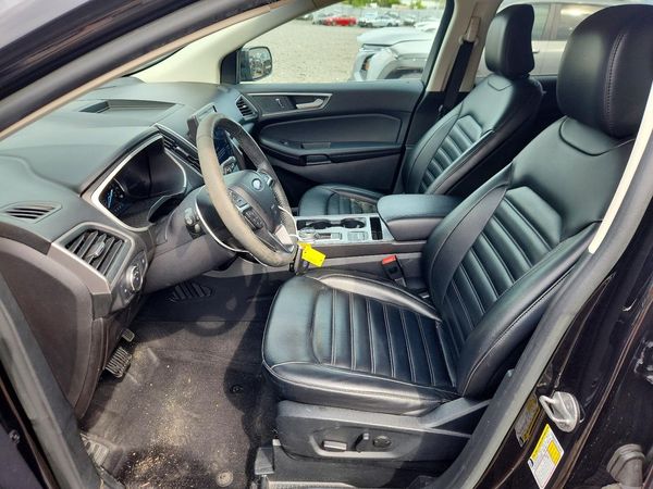 2021 FORD EDGE — DENT