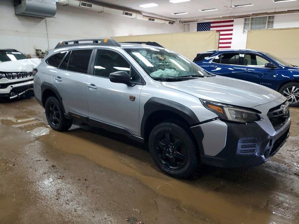 2022 SUBARU OUTBACK — Passenger 3/4