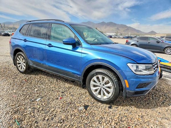 2018 VOLKSWAGEN TIGUAN 4Motion S