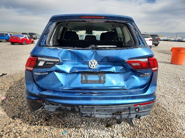 2018 VOLKSWAGEN TIGUAN 4Motion S