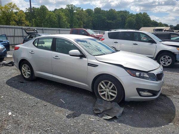 2013 KIA OPTIMA — Passenger 3/4