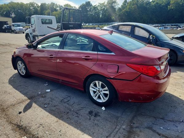 2012 HYUNDAI SONATA Middle-low level