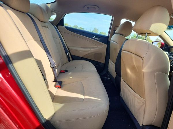2012 HYUNDAI SONATA Middle-low level