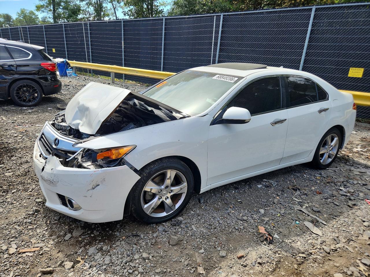2014 ACURA TSX Tech — Front 3/4