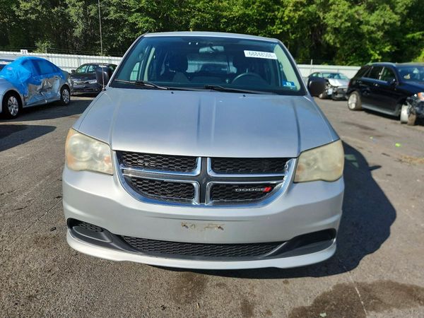 2012 DODGE GRAND CARAVAN SE