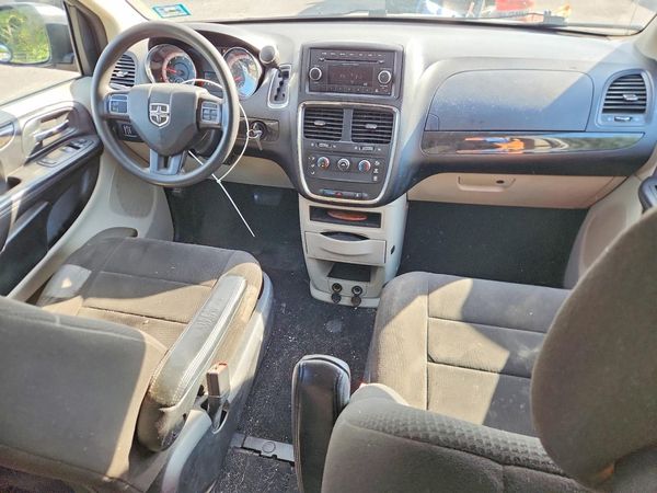2012 DODGE GRAND CARAVAN SE