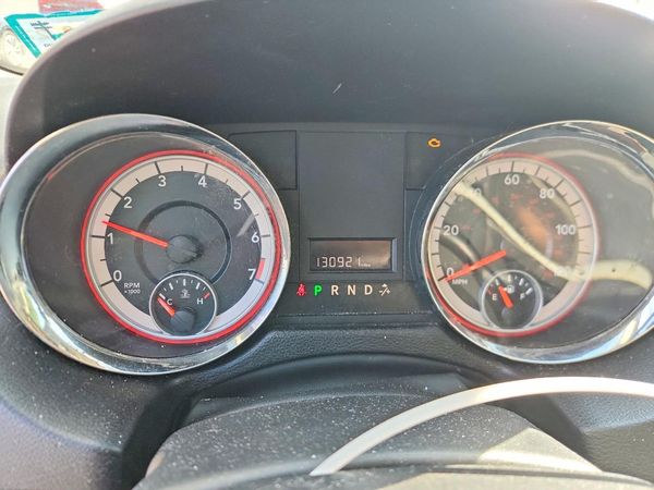 2012 DODGE GRAND CARAVAN SE