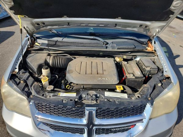 2012 DODGE GRAND CARAVAN SE