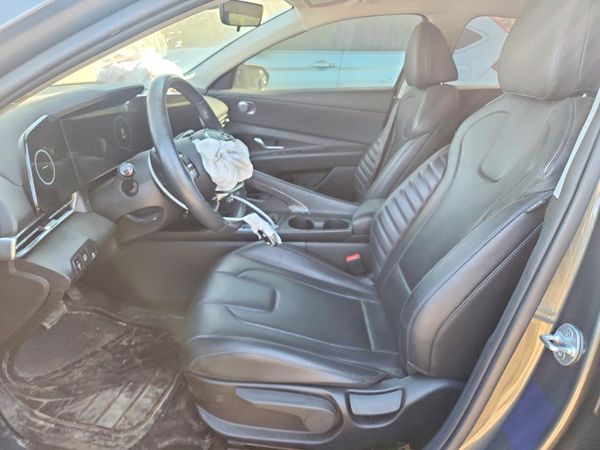 2024 HYUNDAI ELANTRA Limited — DENT