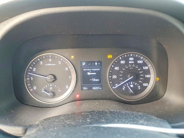 2016 HYUNDAI TUCSON